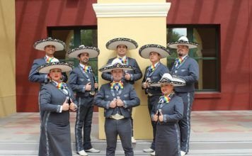 Conoce a Arcoíris, el primer Mariachi LGBT en el mundo