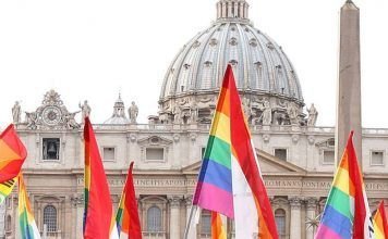 Vaticano recibe a una delegación de la comunidad LGBT